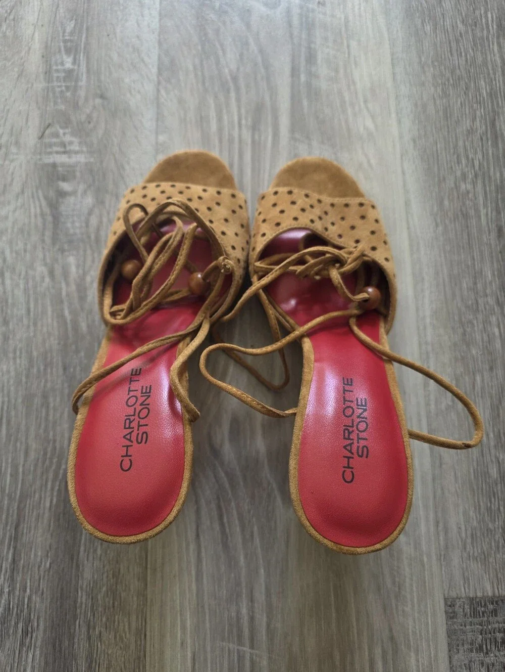 NWOB Charlotte Stone Lionel Heels In Bamboo Size 10